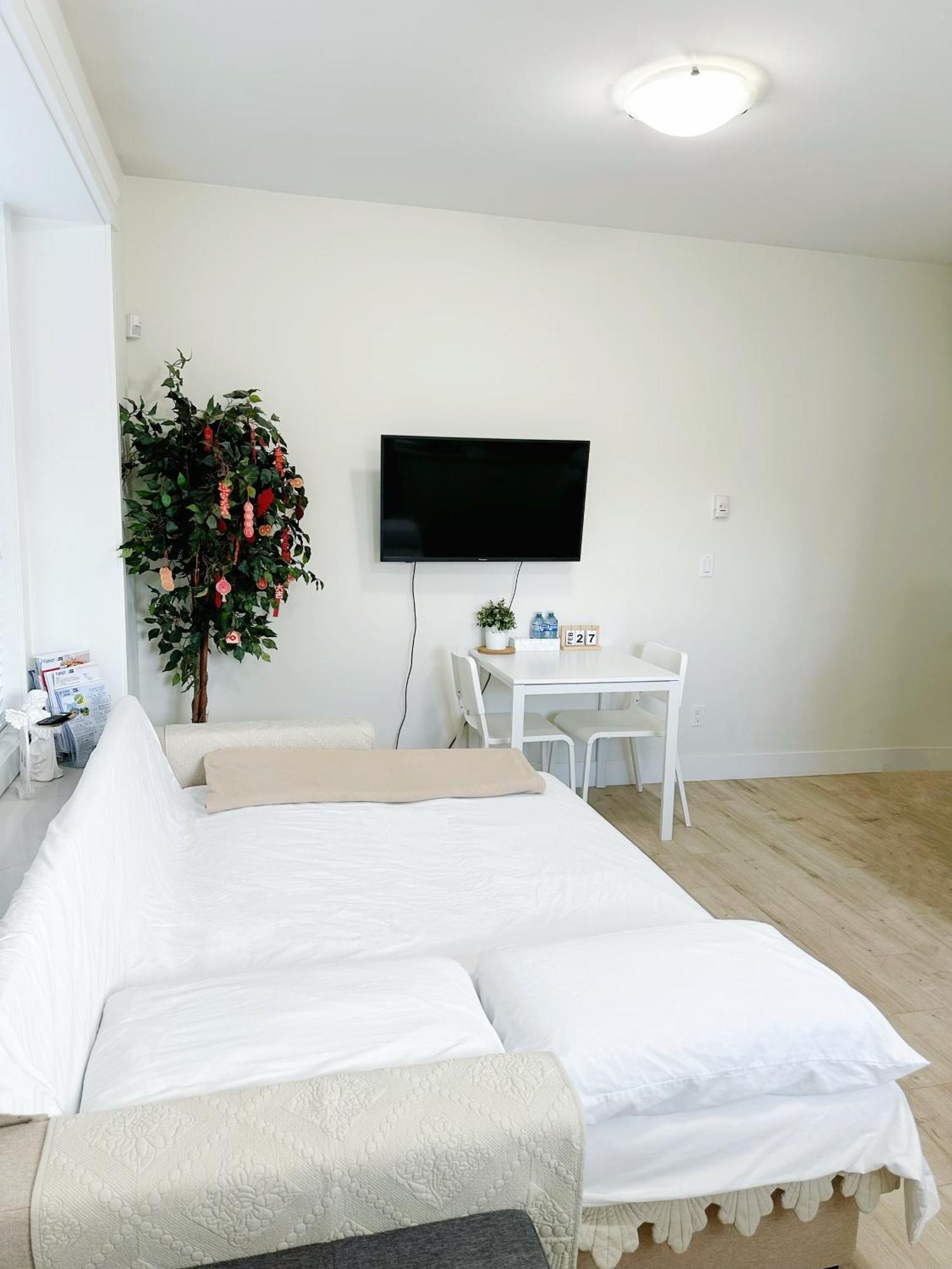 Si & Daniel Home Near Yvr Airport & Skytrain Separate Entry Free Parking Richmond Exterior photo